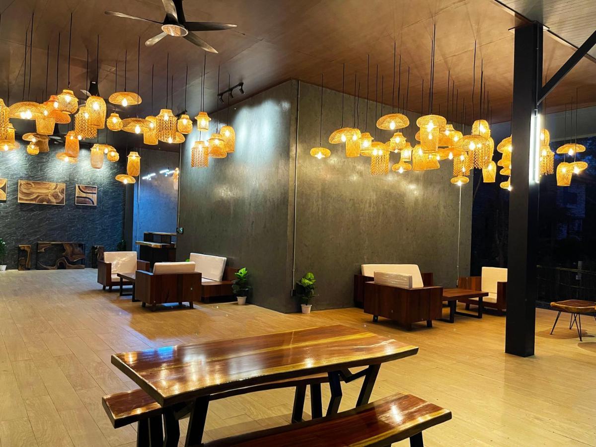 The Wild Khao Yai Hotel Klang Dong Kültér fotó