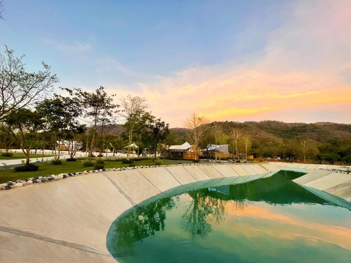 The Wild Khao Yai Hotel Klang Dong Kültér fotó